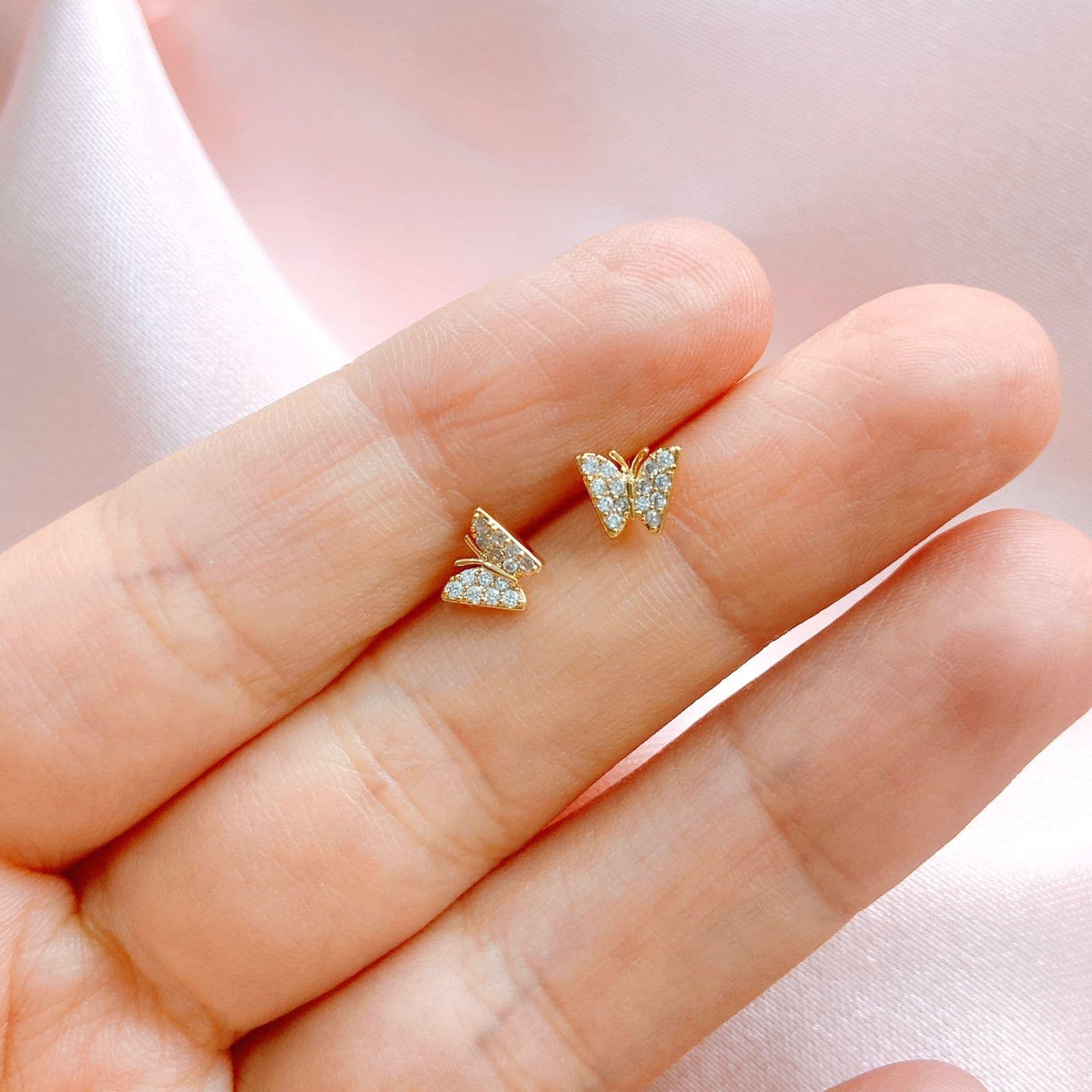 ARETES MINI MARIPOSA